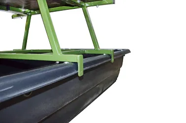 Сиденье высокое складное в сани-волокуши